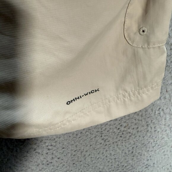 Columbia Shorts Womens 16 Tan Cloverdale Cargo Omni Shade Omni Wick Outdoors - Picture 7 of 9